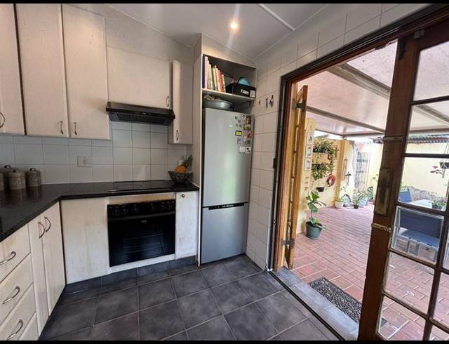 3 BEDROOM HOUSE FOR SALE IN WESTDENE